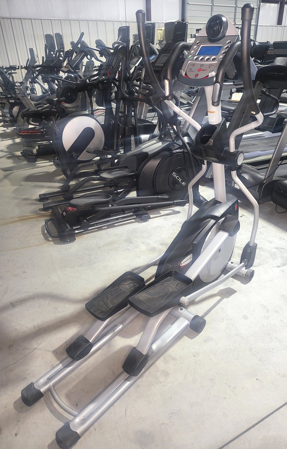 Schwinn 438 Elliptical Trainer