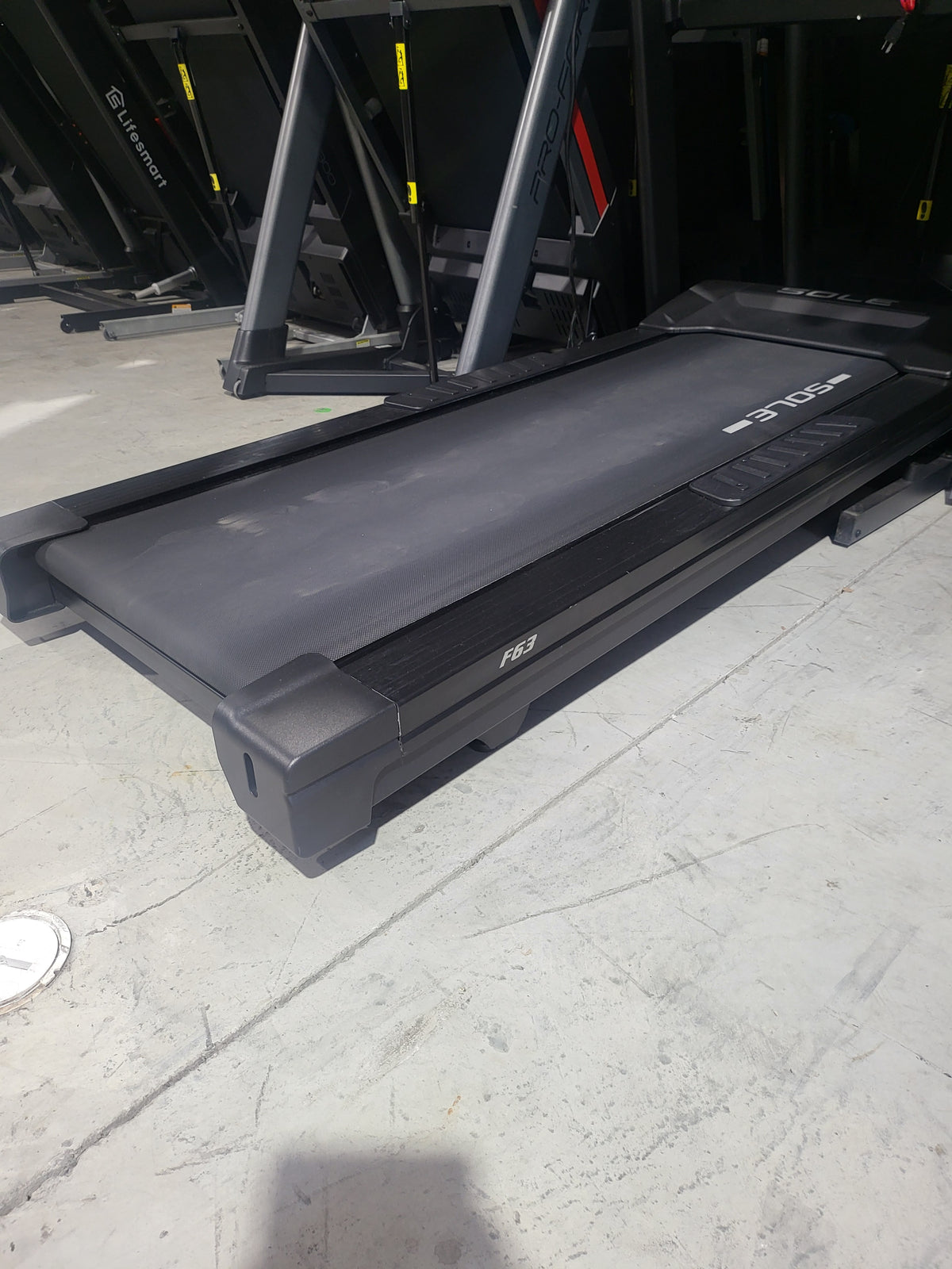 SOLE F63 Treadmill