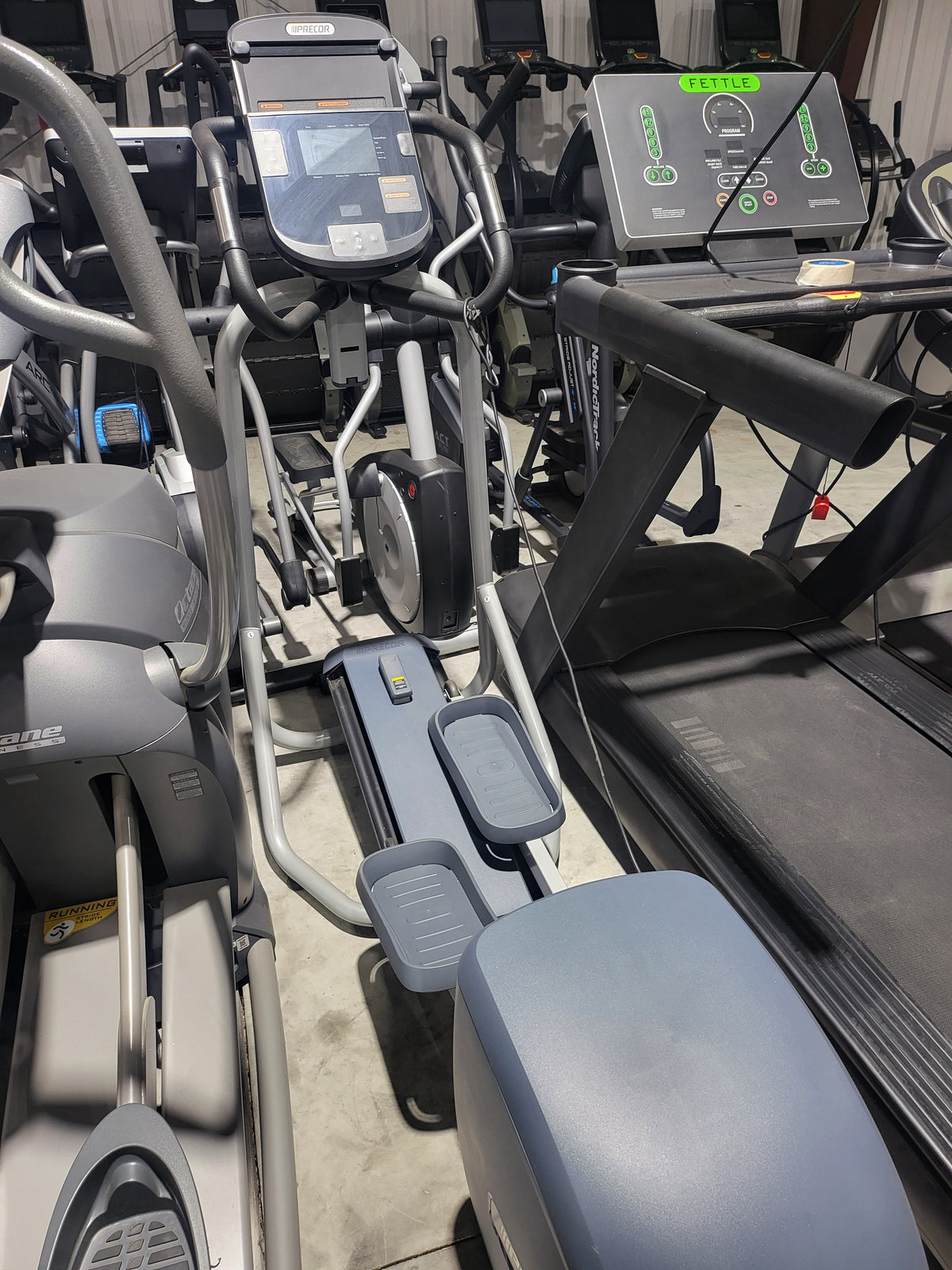 Precor 221 Elliptical