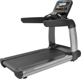 Life Fitness Discover w/SE3 21'' HD Elevation Treadmill (Certified Refurbished)
