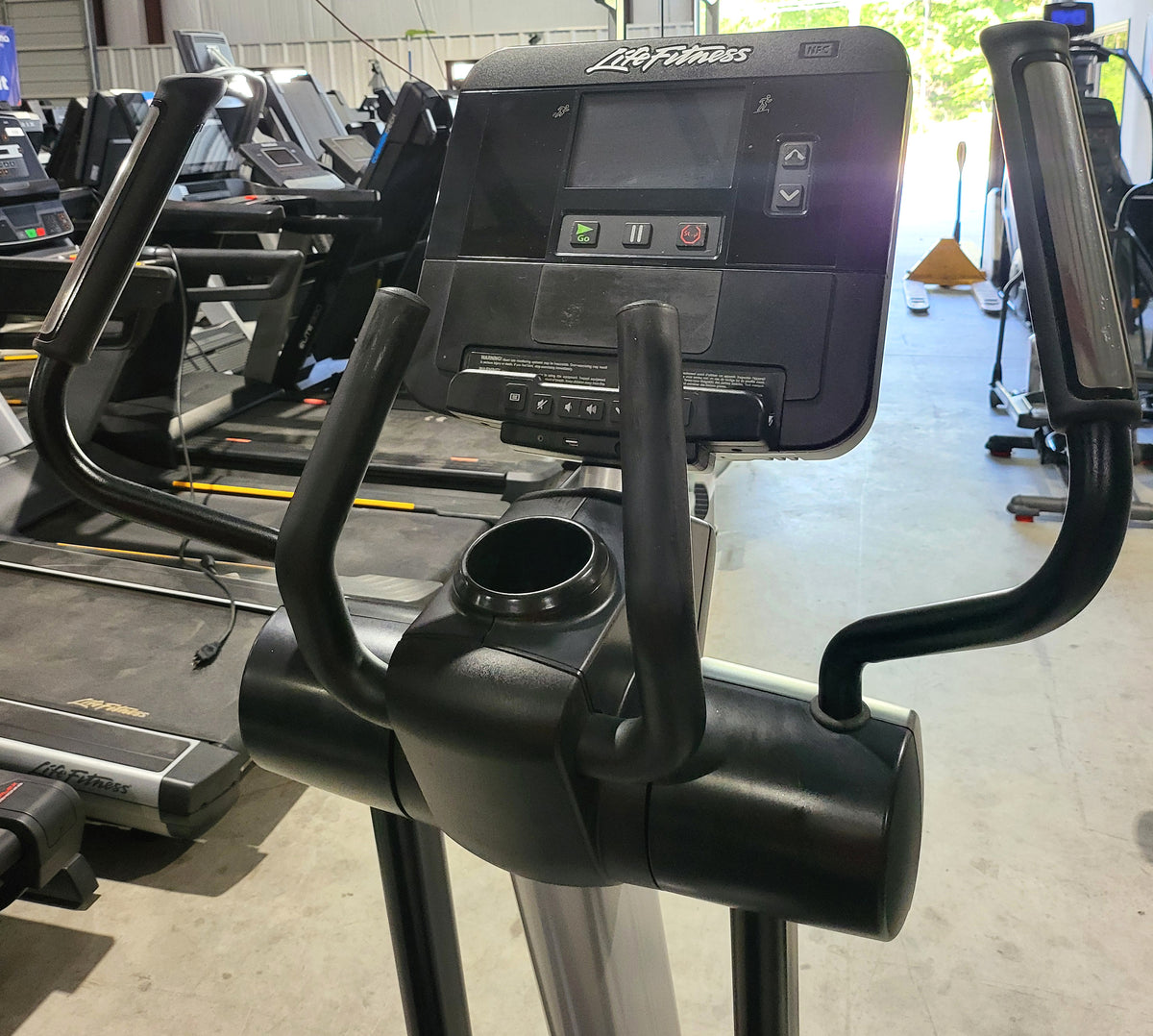 Life Fitness Integrity Series Elliptical - INXSC