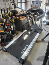 True CS900 Treadmill
