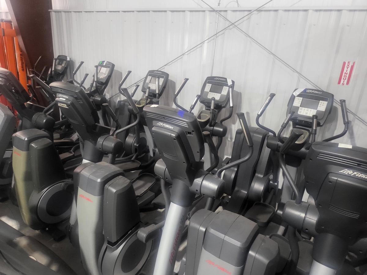 Life Fitness 95X Inspire Elliptical Trainer